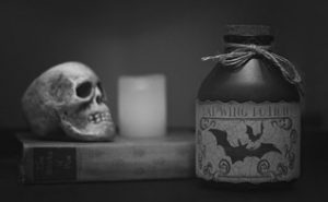 7 Scary Halloween Stories for Students