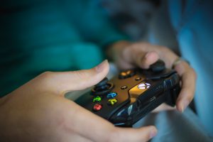 How Do Video Game Affect Kids’ Minds? kid playing video game