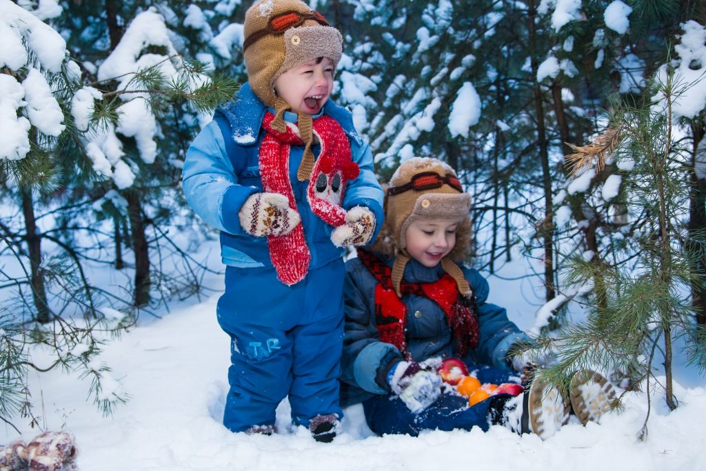 Outdoor Winter Safety Tips for Kids